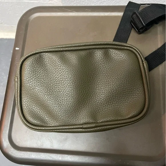 Stylish Olive Green Over The Shoulder Bag - Picture 2 of 4